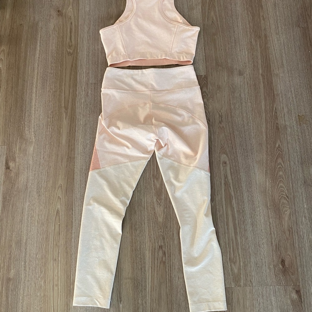 Outdoor Voices Compression Leggings and matching Sport Bra Size Small - Picture 8 of 8